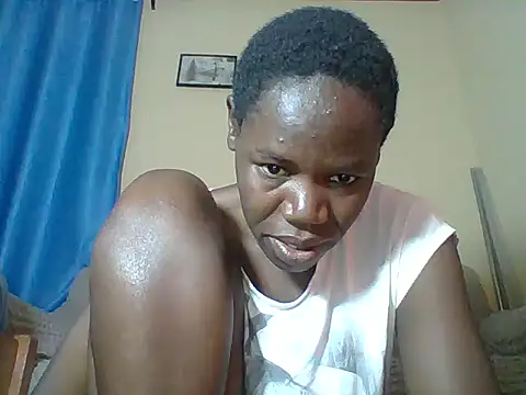 Blacksexyqueen24's Live XXX Chat