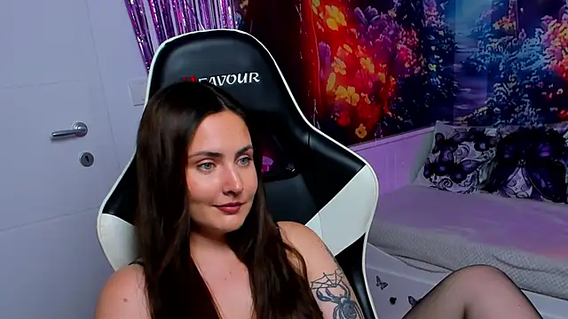 Chatroom XXX en direct de linphea