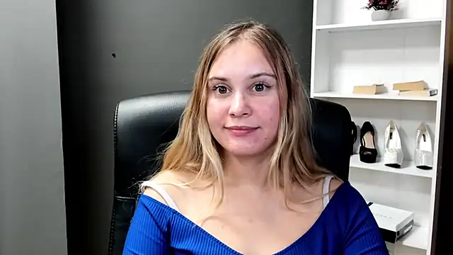 kitty_valeria Chat XXX in diretta