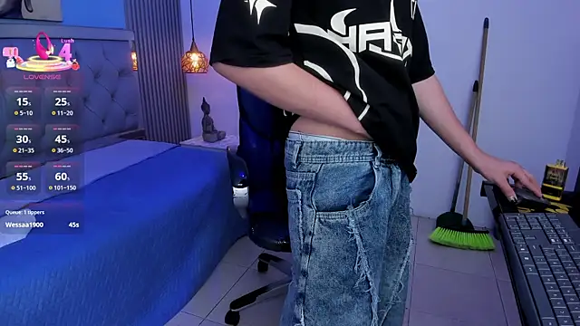 Chat +18 de SamBlack_ ao vivo