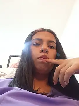 Chatroom XXX en direct de Nathaly_12