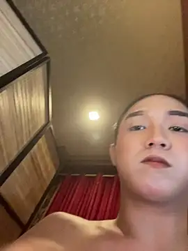 Chat XXX en directo de horsecock_levi