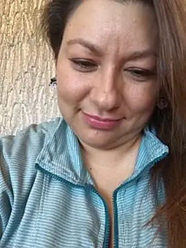 sakotodika Adlı Modelin Canlı XXX Sohbeti