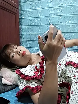 AmyLinee01 现场XXX聊天