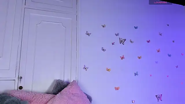 Molly_blue01のライブXXXチャット