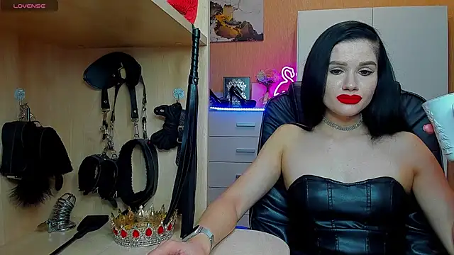 KristiTopxx: онлайн-секс-чат