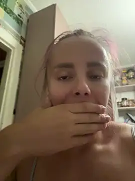 Živý XXX chat AlisaKissss