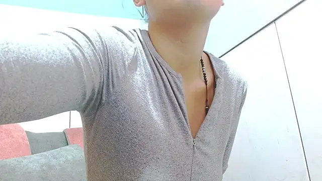 Lia_rouse04 Chat XXX in diretta