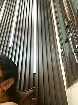 Chat +18 de SHANVII ao vivo