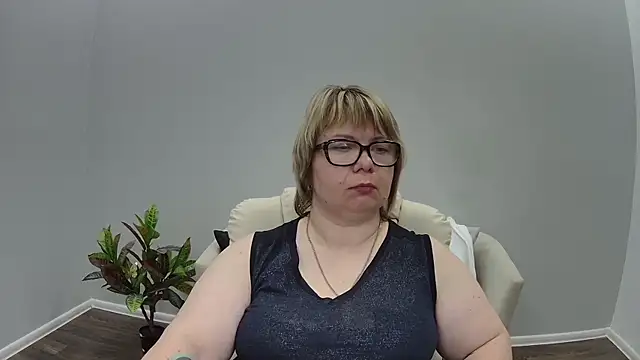 BonnnyBoobsy Live XXX-Chat