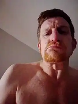 LoudDislike live XXX chat