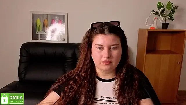 Chat +18 de Katina_deeplou4 ao vivo