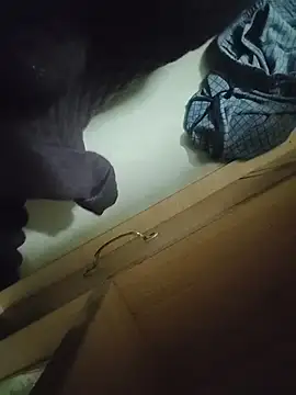 Alphamustha – Naživo XXX chat