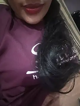 แชท XXX สดของ Eshwari_Chopra