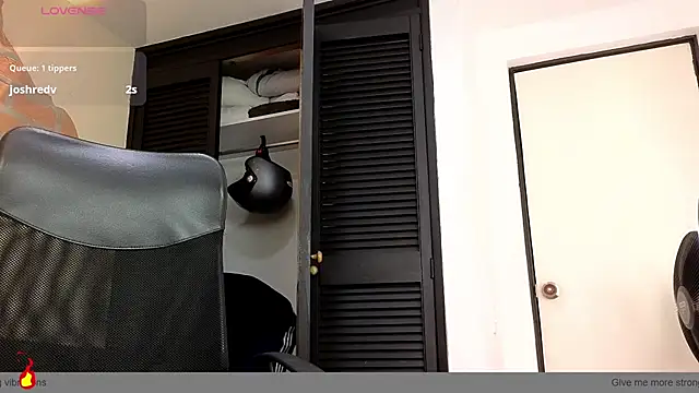 Josh_miller01 Show in webcam