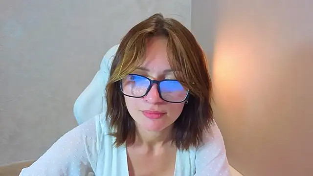 Emmiennovan Live XXX chat