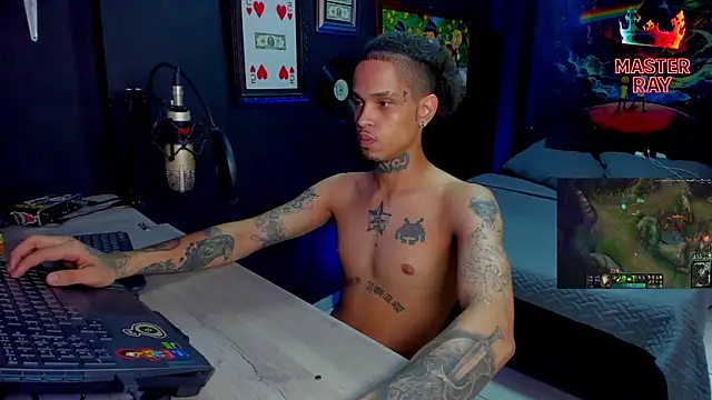 XXXRAYGAMES live XXX chat