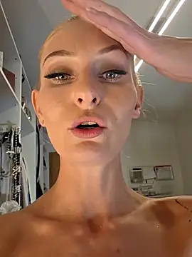 LessiaMia Live XXX-Chat