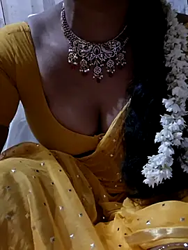 SubhadraTelugu's Live XXX Chat