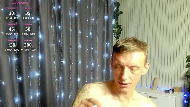 James2Inked Live XXX Chat