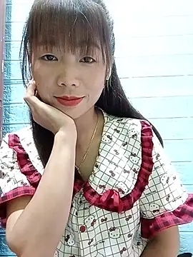 AmyLinee01 现场XXX聊天