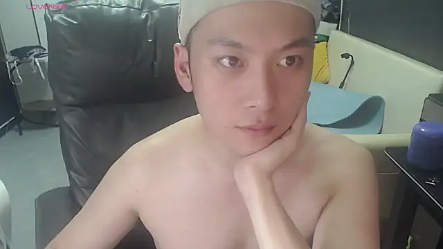 Czat XXX na żywo – yichen008