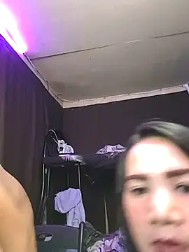 XXX chat uživo modela BridgetteOnfire