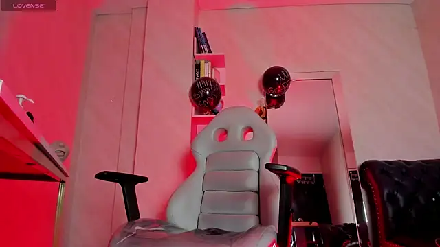 MirandaSouldn Live XXX chat