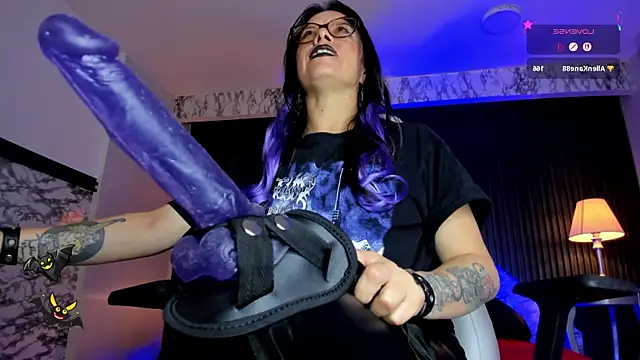 Chat XXX en directo de EvangelineJoness