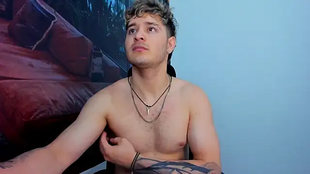 rayan_lynx Chat XXX in diretta