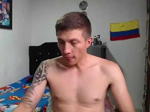 Stiiveen777's Live XXX Chat