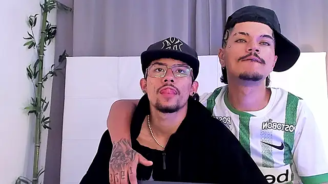 Briian__ webkamerás műsora