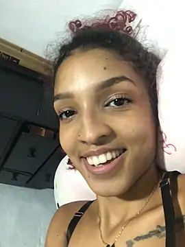 Chatroom XXX en direct de Princess_Anny13