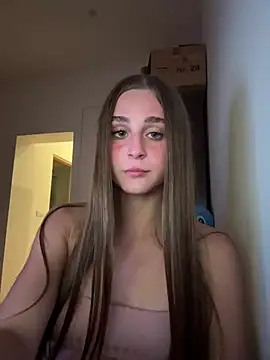 BellMeow_ Adlı Modelin Canlı XXX Sohbeti
