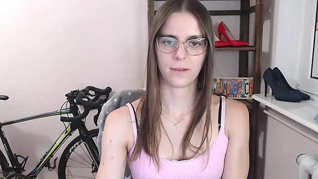 love_megi: онлайн-секс-чат