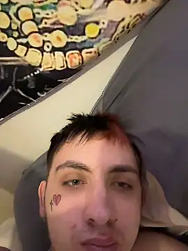צ'אט XXX בשידור חי של Capwildd_124