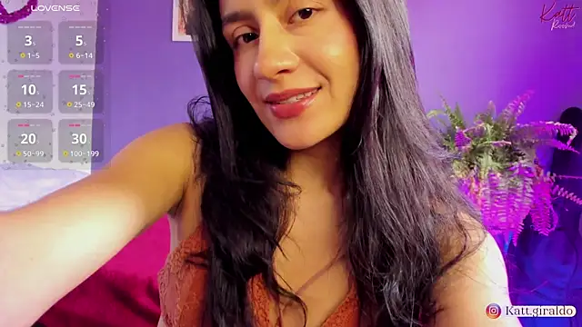 katt_giraldo1's Live XXX Chat
