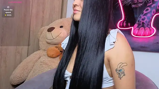 SofiaInk's Live XXX Chat