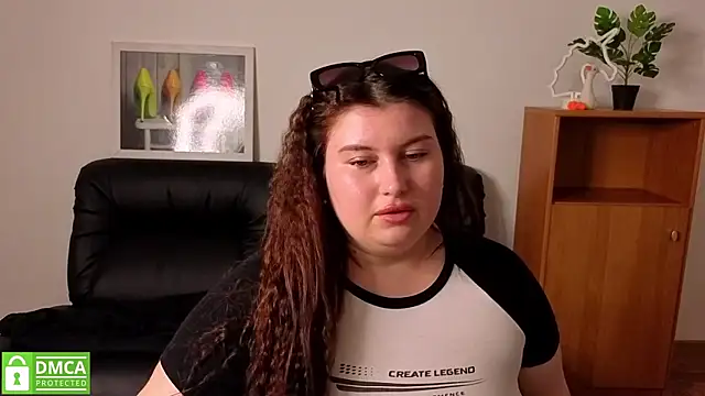 Katina_deeplou4: онлайн-секс-чат