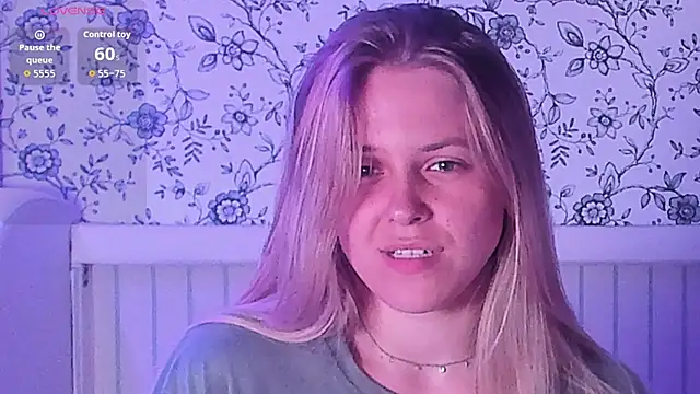 AngelAnty's Live XXX Chat