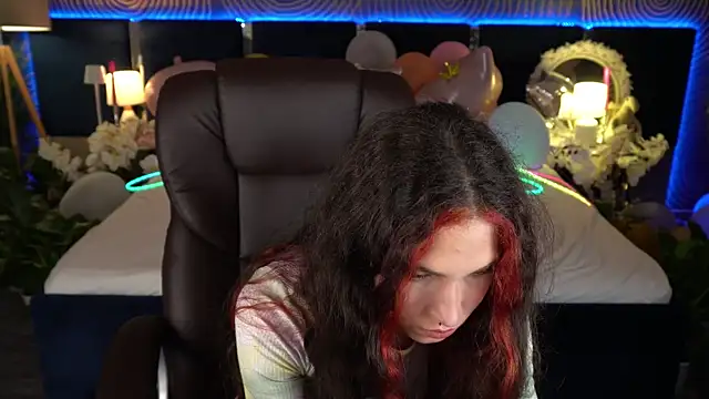צ'אט XXX בשידור חי של BabyFlowerr