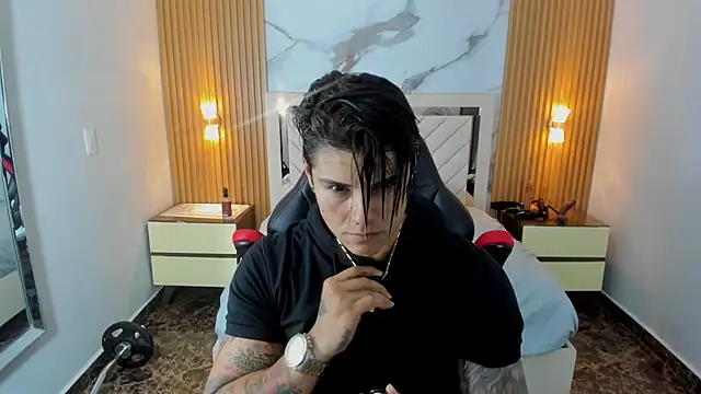 แชท XXX สดของ KAROLLJONES1