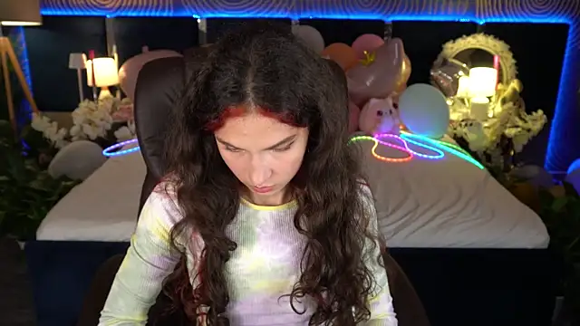 צ'אט XXX בשידור חי של BabyFlowerr