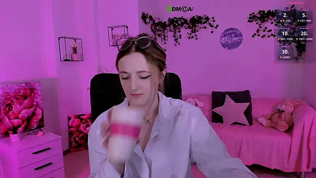 luna_berryy's Live XXX Chat