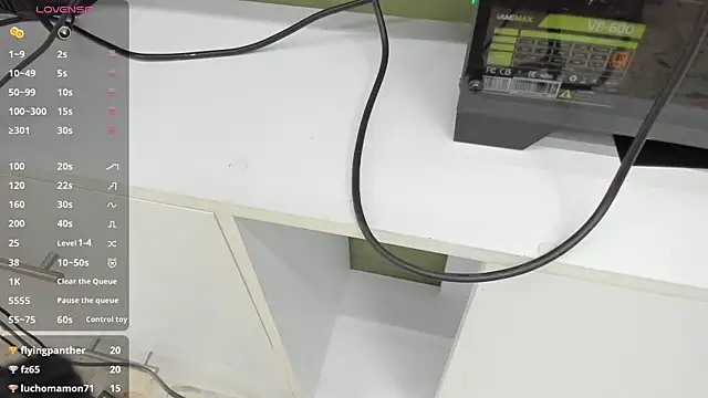 Živý XXX chat LunaDelux0