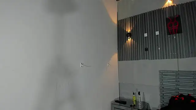 Thomas_Woolfn Live XXX chat