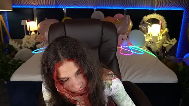 צ'אט XXX בשידור חי של BabyFlowerr