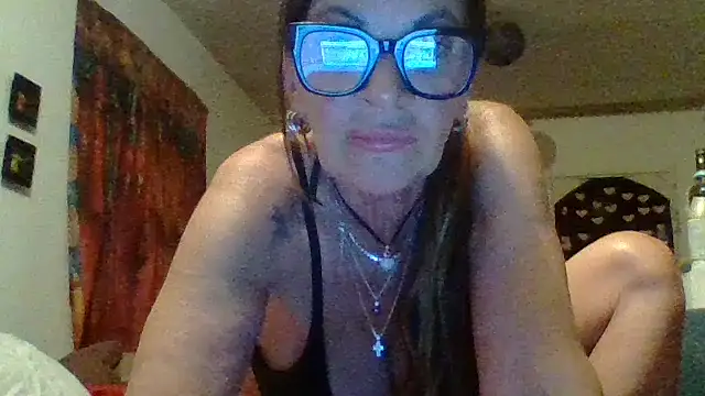 gildamilf live XXX chat
