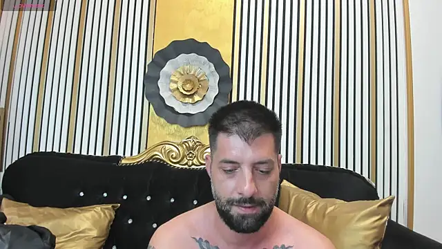 TommyDum: απευθείας συνομιλία ΧΧΧ