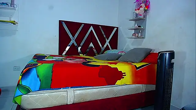 DanisaBrown's Live XXX Chat